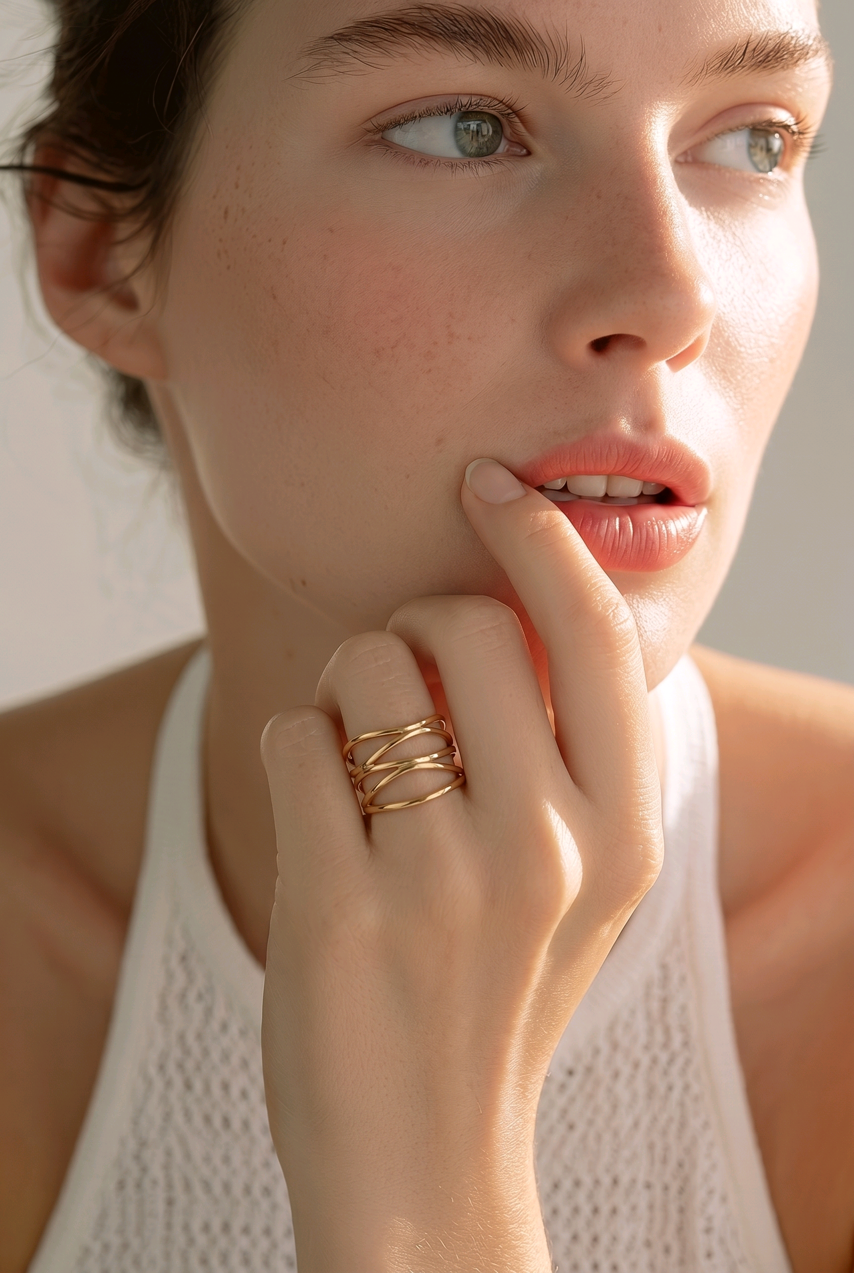 MOUTI Sculpted Gold Ring